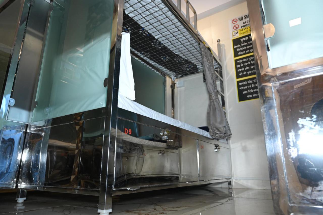 Sagar Dormitory Andheri - Nearest To Andheri Railway Station West Bombay Esterno foto