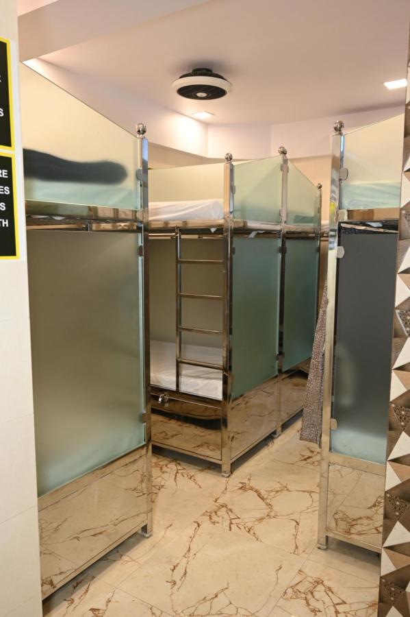 Sagar Dormitory Andheri - Nearest To Andheri Railway Station West Bombay Esterno foto