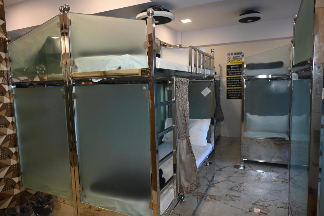 Sagar Dormitory Andheri - Nearest To Andheri Railway Station West Bombay Esterno foto