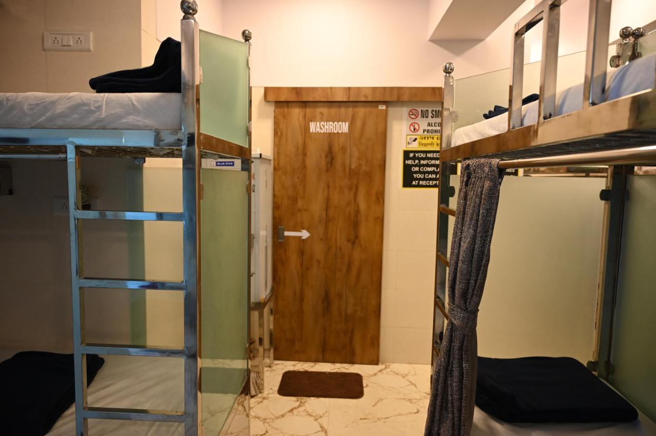 Sagar Dormitory Andheri - Nearest To Andheri Railway Station West Bombay Esterno foto