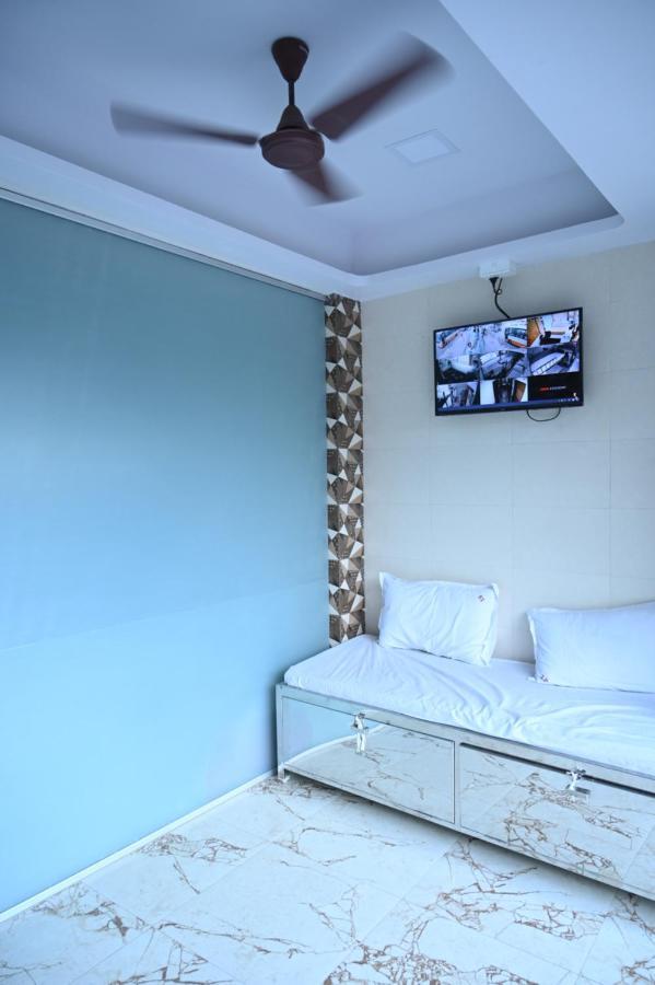 Sagar Dormitory Andheri - Nearest To Andheri Railway Station West Bombay Esterno foto